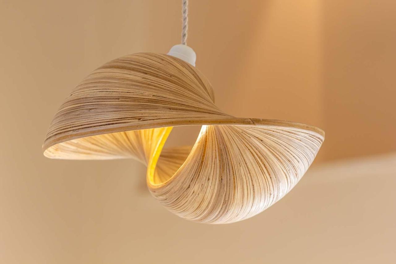 Zahara Beach & Spa By Qhotels - Adults Recommended サアラ・デ・ロス・アトゥネス エクステリア 写真 A pendant light