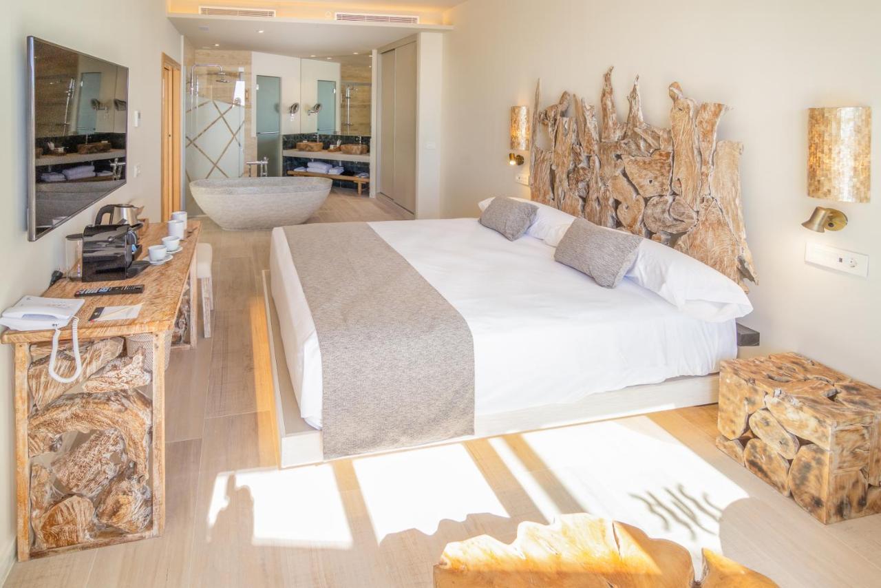 Zahara Beach & Spa By Qhotels - Adults Recommended サアラ・デ・ロス・アトゥネス エクステリア 写真 Deluxe room